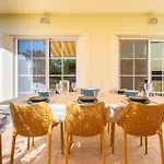 Oxalis By Destination Algarve