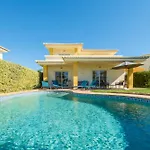 Oxalis By Destination Algarve Luz