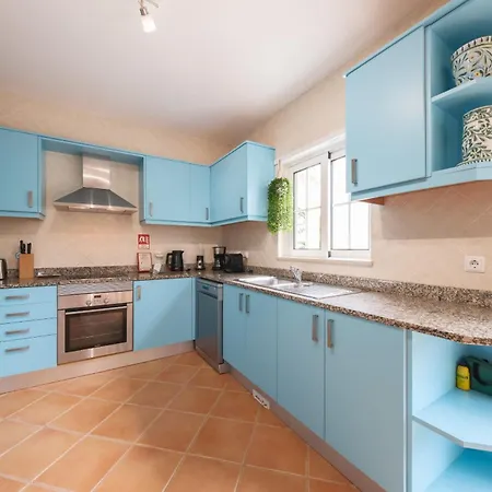 Oxalis By Destination Algarve *