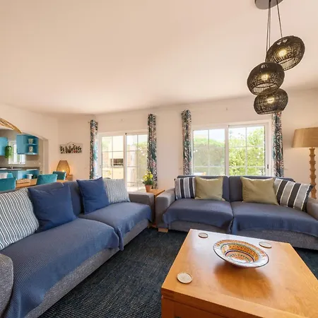 Oxalis By Destination Algarve *