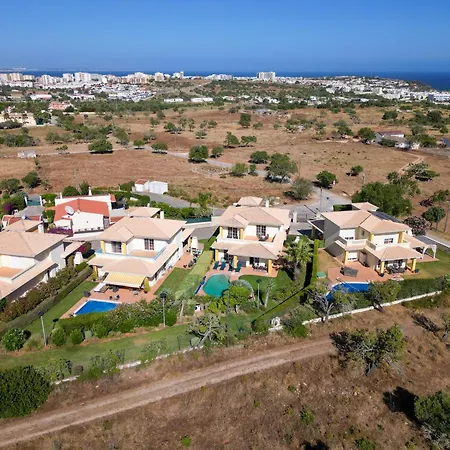 Oxalis By Destination Algarve