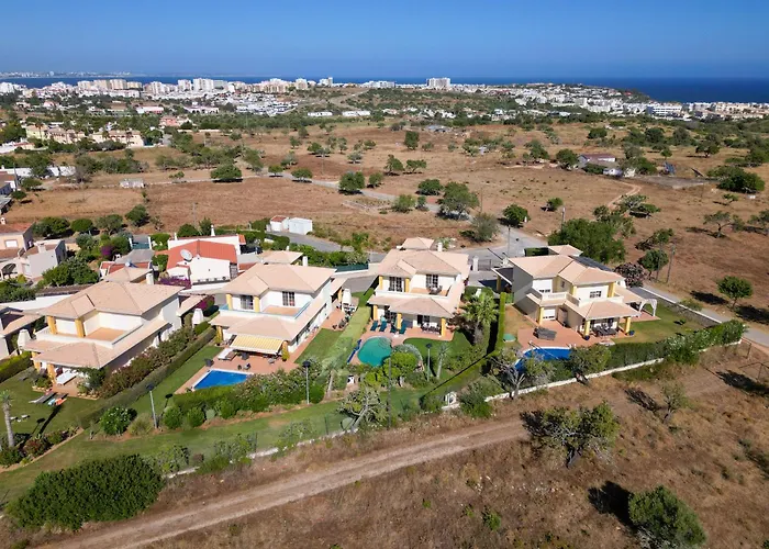 Oxalis By Destination Algarve