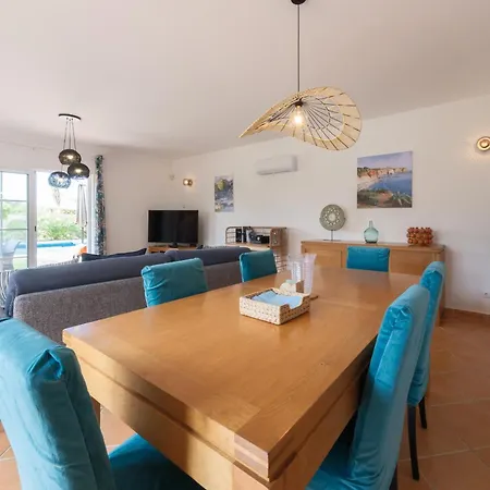 Oxalis By Destination Algarve *