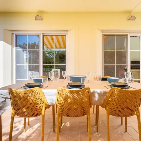 Oxalis By Destination Algarve