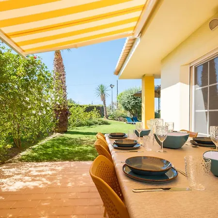 Oxalis By Destination Algarve Luz