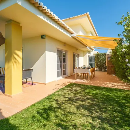 Oxalis By Destination Algarve